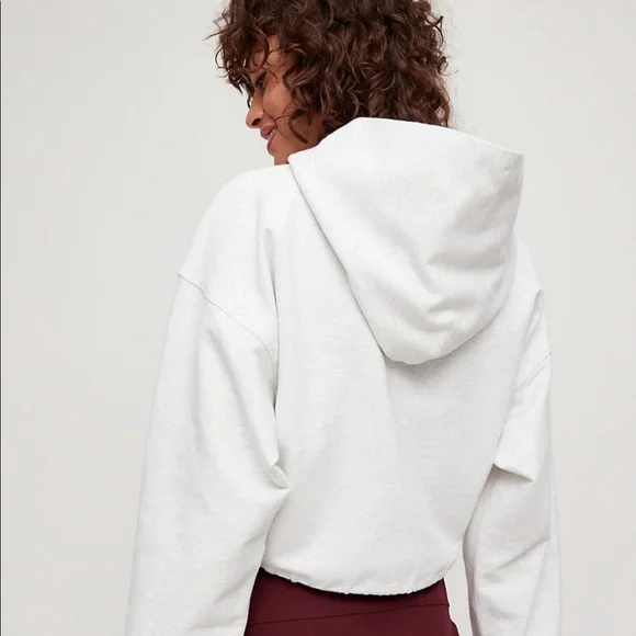NWOT Aritzia The Constant Cropped Hoodie in Heather Sport White - Picture 4 of 8